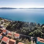 Apartman Ivana 2 *