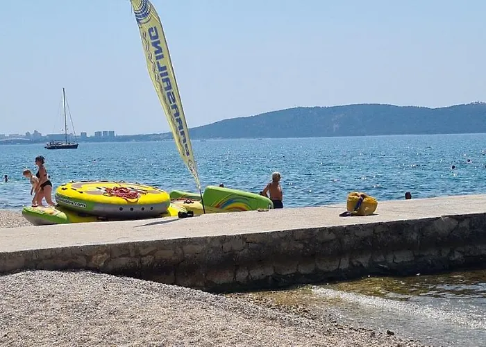Ivana 2 * Kaštela