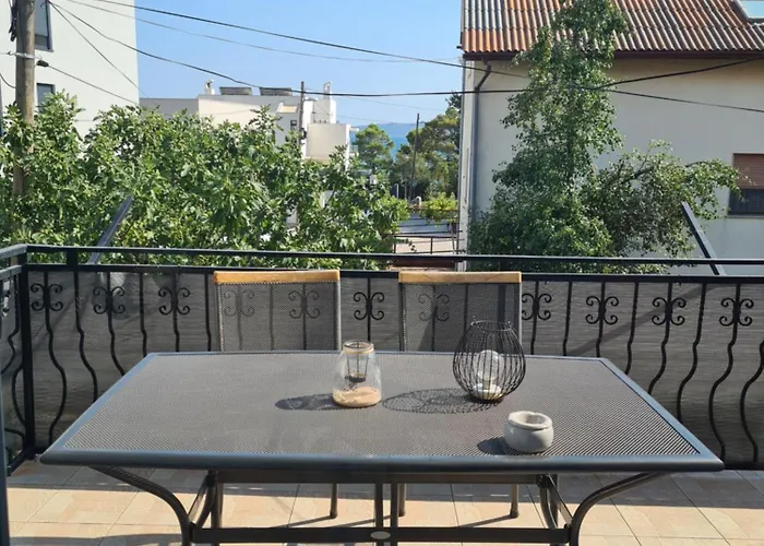 Ivana 2 * Kaštela